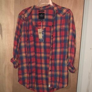 NWT women’s American eagle flannel size small